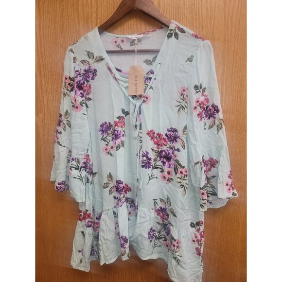 Blu Pepper Floral Tunic Top W/ Lace-Up Neckline & Ruffle Hem Light Blue Small - Picture 3 of 10